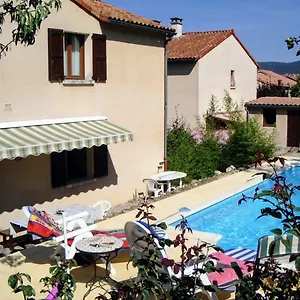 millau-aveyron-location-vacances.midi-pyreneeshotels.com/